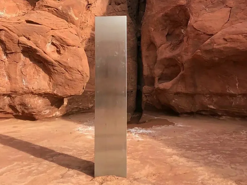 Mysterious Monolith Appears in Utah Desert, Then Disappears Without a Trace